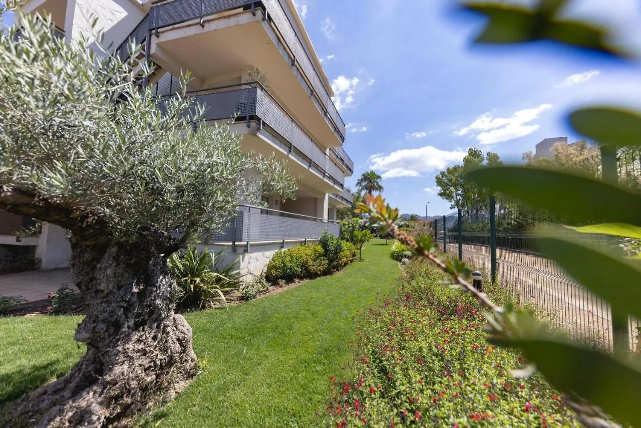 Apartaments Terraza - Salata Mar Roses Spain